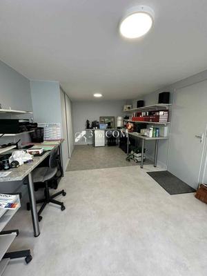 Local commercial - 264 m²