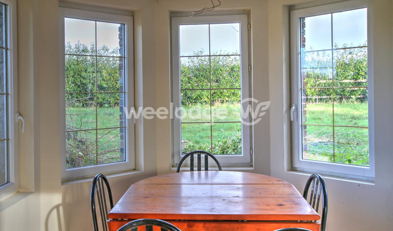 Maison - 400 m² - 14 pièces