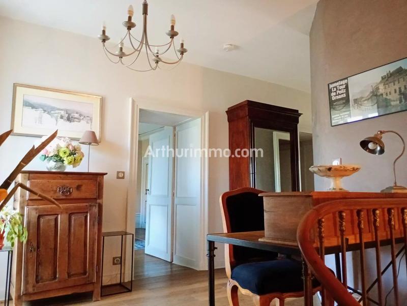 Maison - 390 m² - 11 pièces