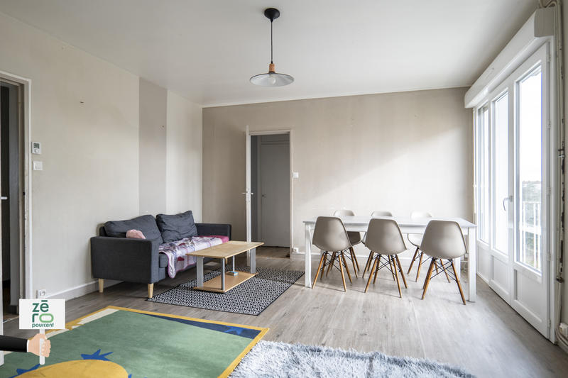 Appartement - 81 m² - 5 pièces