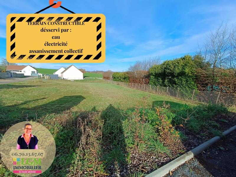 Terrain constructible - 874 m²