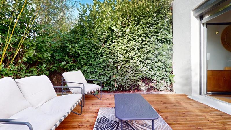 Maison - 162 m² - 10 pièces