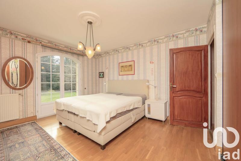 Maison - 321 m² - 10 pièces