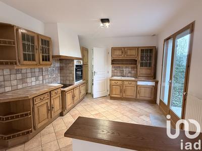 Maison - 150 m² - 10 pièces