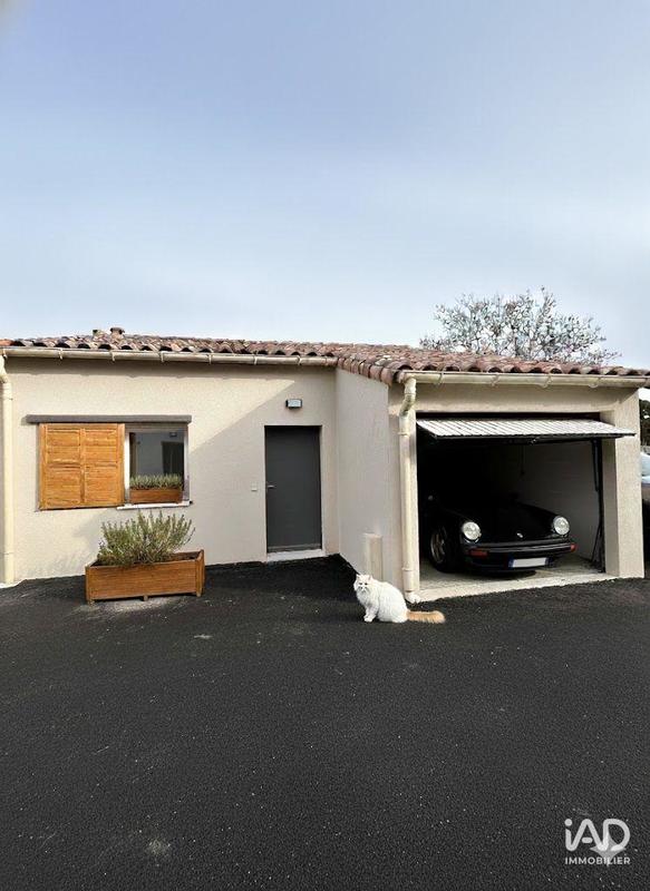 Maison - 96 m² - 4 pièces