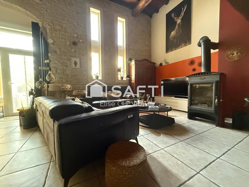 Maison - 182 m² - 6 pièces