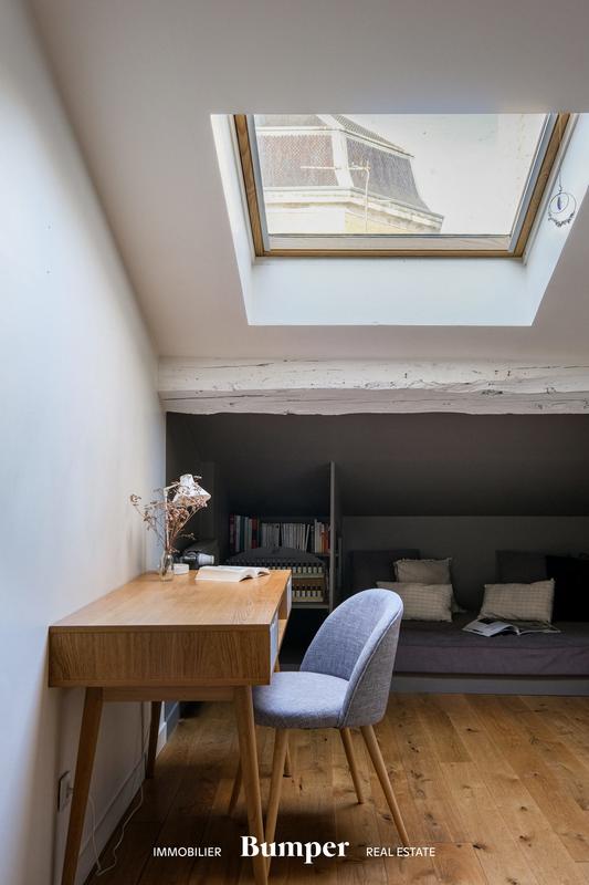 Duplex - 179 m² - 5 pièces