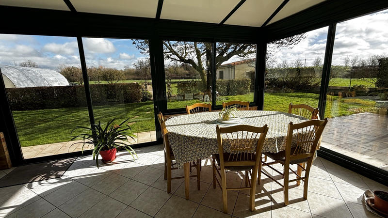 Maison - 142 m² - 9 pièces