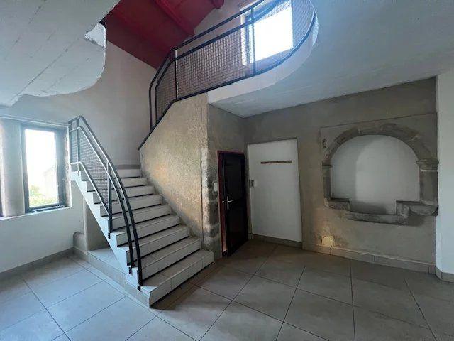 Appartement - 326 m² - 13 pièces