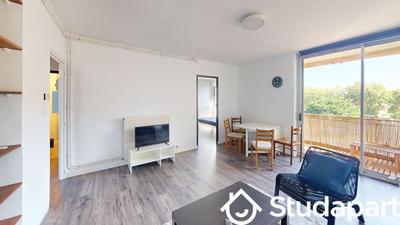 Chambre - 69 m² - 1 pièce