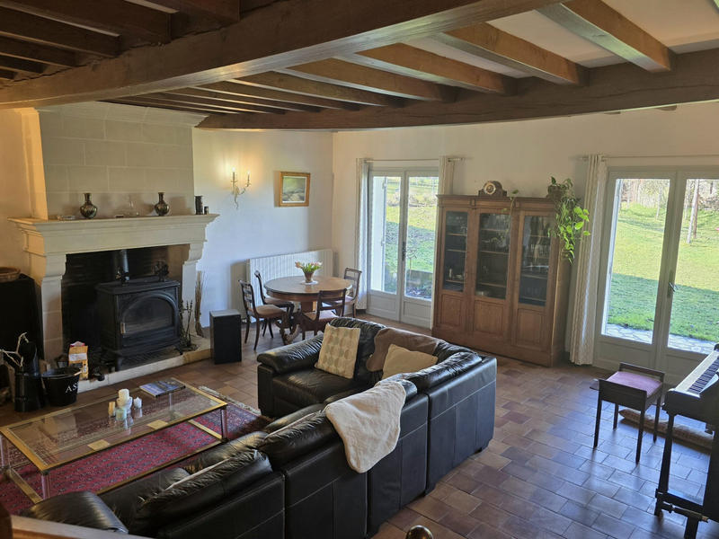 Maison - 254 m² - 8 pièces