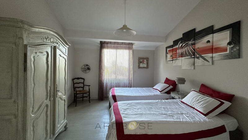 Maison bourgeoise - 500 m² - 10 pièces