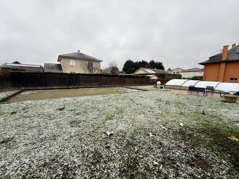 Maison - 265 m² - 12 pièces