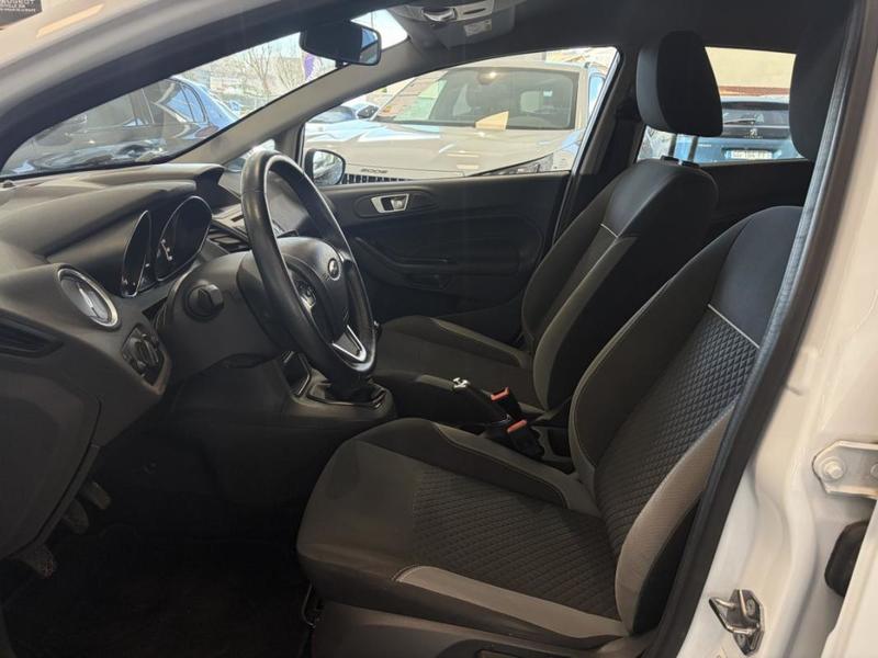 Ford Fiesta VI 5p 1.25 82ch Edition - 3 options incluses