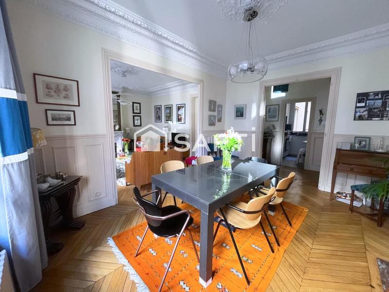 Appartement - 104 m² - 6 pièces