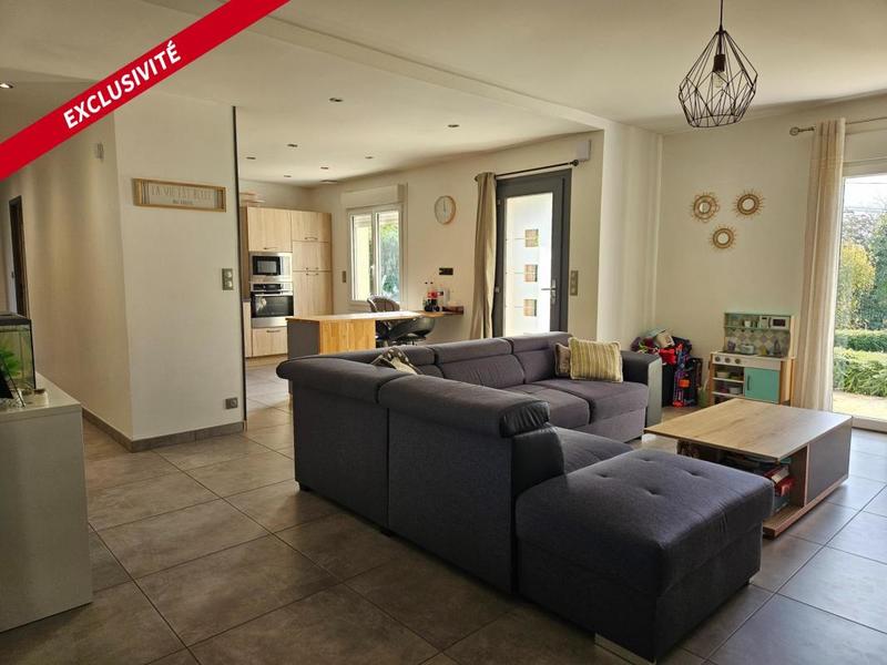 Pavillon - 95 m² - 4 pièces