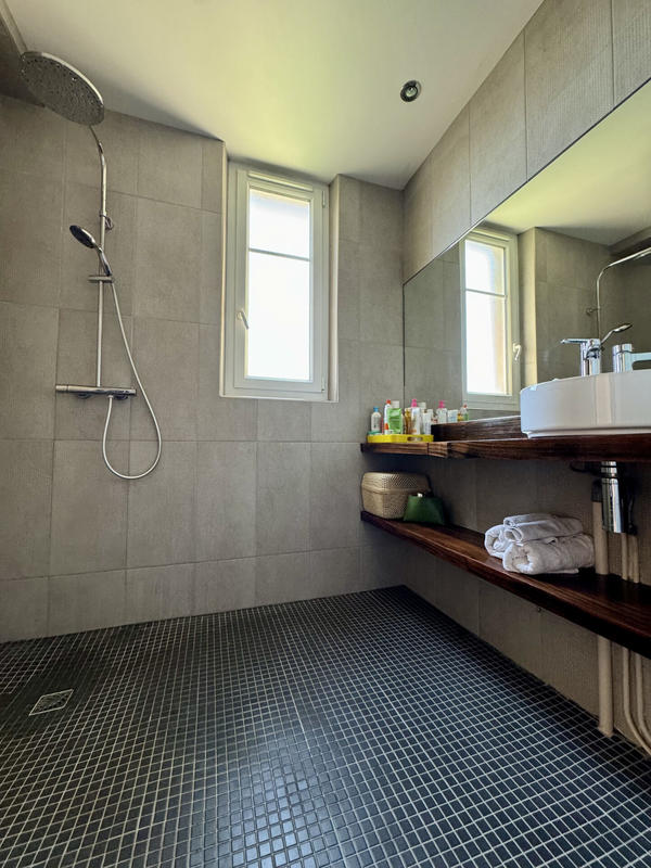 Appartement - 96 m² - 4 pièces