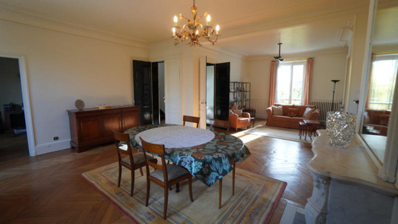 Maison bourgeoise - 197 m² - 8 pièces