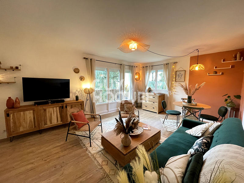 Appartement - 70 m² - 3 pièces