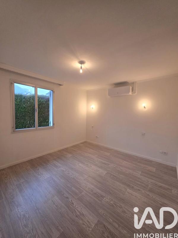 Maison - 90 m² - 5 pièces