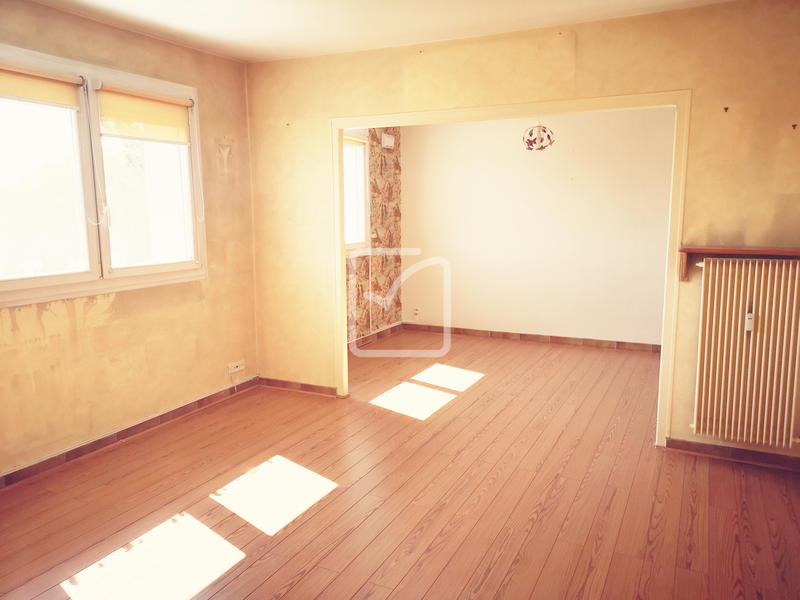 Appartement - 81 m² - 4 pièces