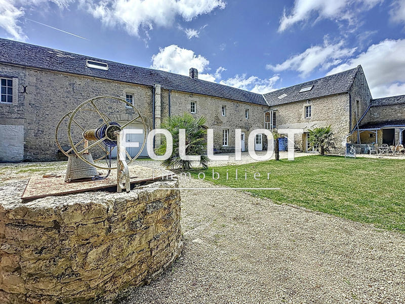 Maison - 309 m² - 10 pièces