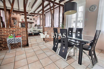 Maison ancienne - 143 m² - 6 pièces