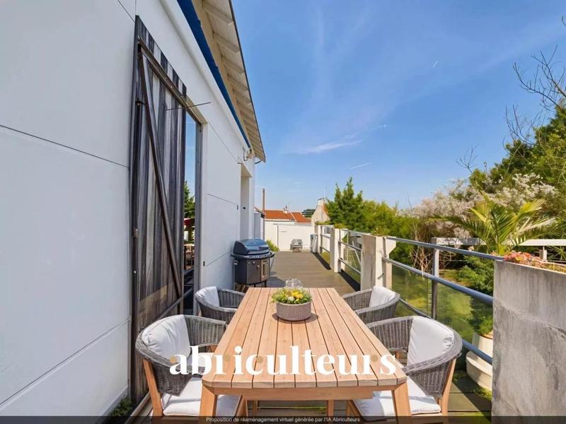 Appartement - 230 m² - 9 pièces