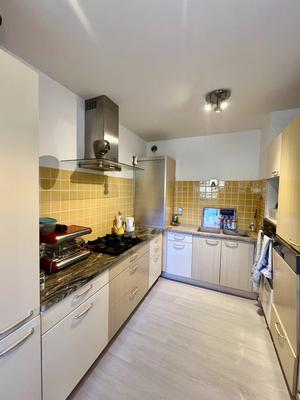 Appartement - 80 m² - 3 pièces