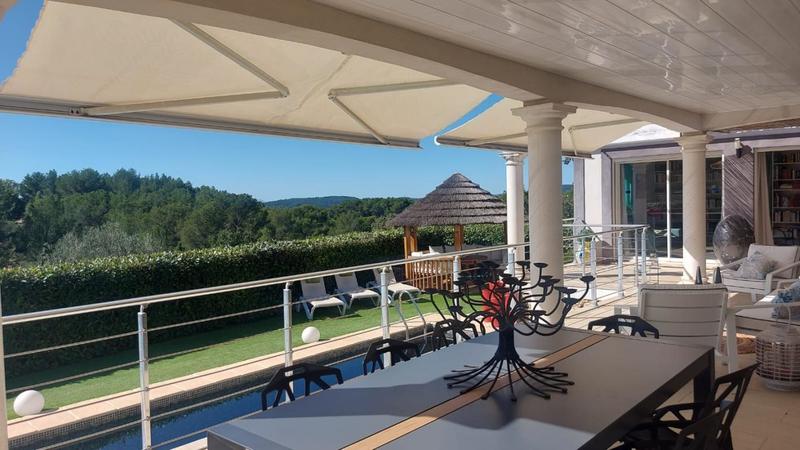 Villa - 166 m² - 5 pièces