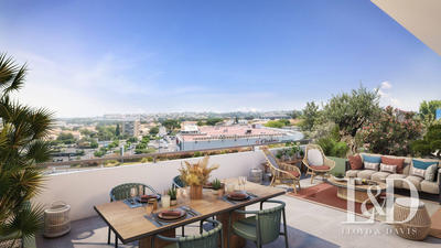 Appartement - 90 m² - 4 pièces