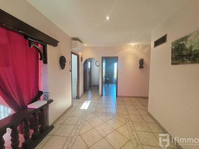 Villa - 140 m² - 5 pièces