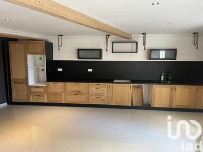 Maison de village - 85 m² - 3 pièces