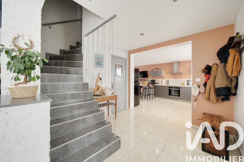 Maison - 168 m² - 7 pièces