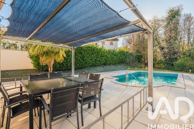 Maison - 134 m² - 3 pièces