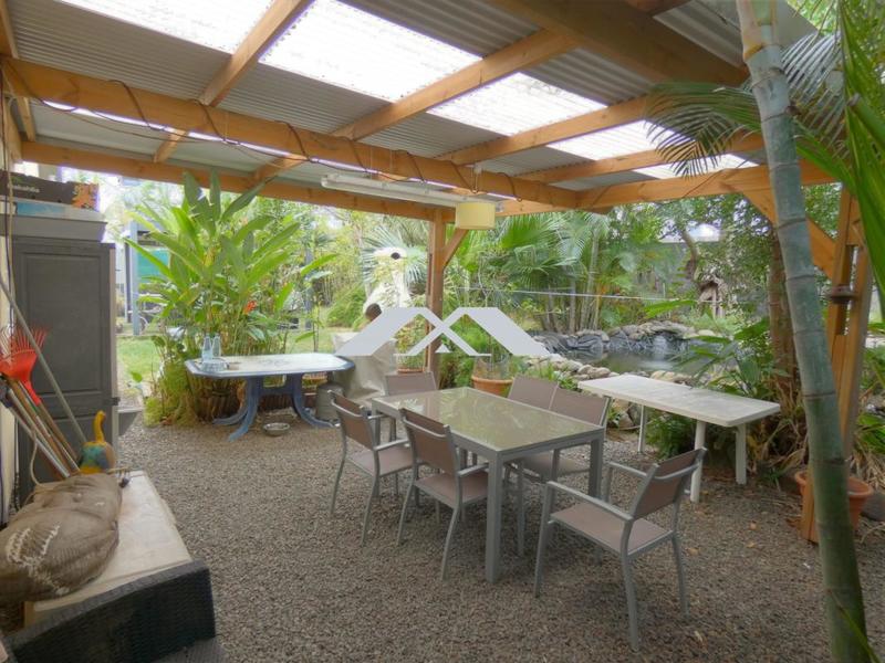 Maison traditionnelle - 94 m² - 4 pièces