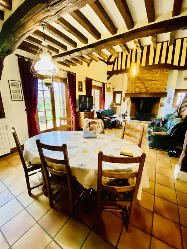 Maison - 155 m² - 6 pièces