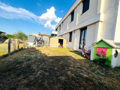 Appartement - 97 m² - 4 pièces