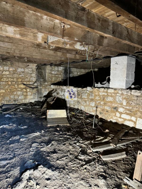 Maison de ville - 377 m²