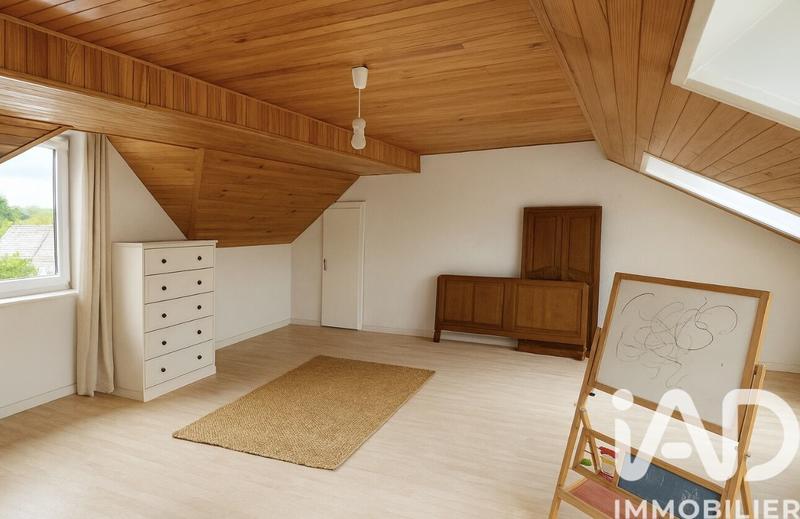 Maison - 98 m² - 4 pièces