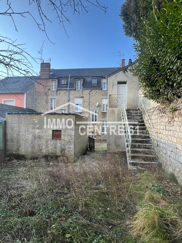 Maison - 165 m² - 7 pièces