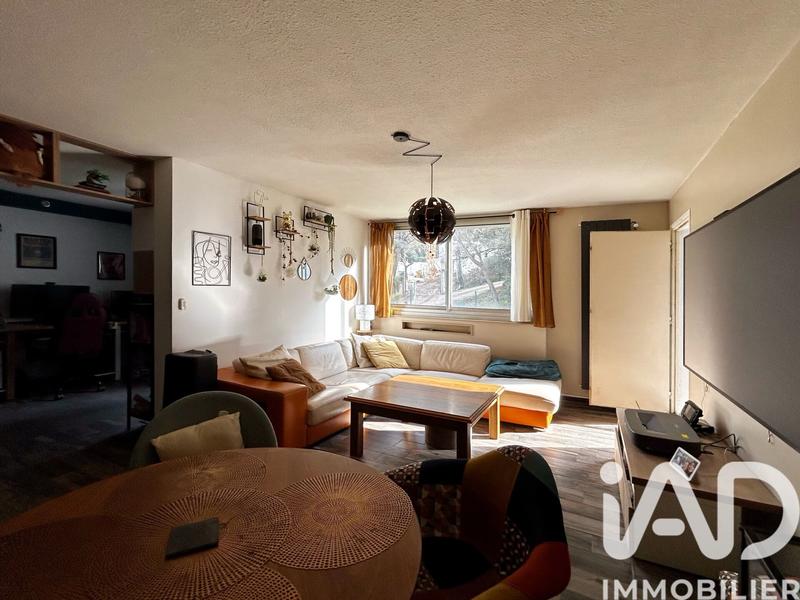 Appartement - 86 m² - 5 pièces