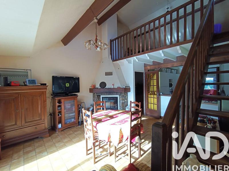 Maison - 107 m² - 5 pièces