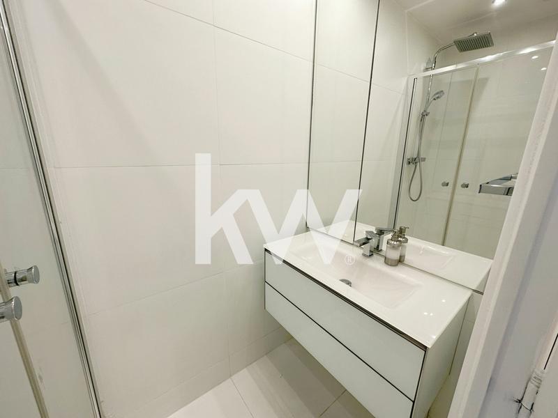 Appartement - 99 m² - 4 pièces