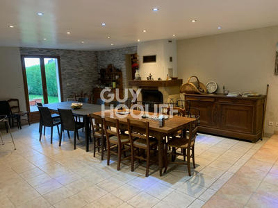 Maison - 178 m² - 7 pièces