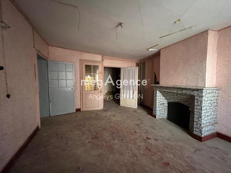 Maison ancienne - 180 m² - 8 pièces