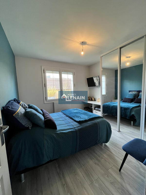 Maison - 90 m² - 5 pièces