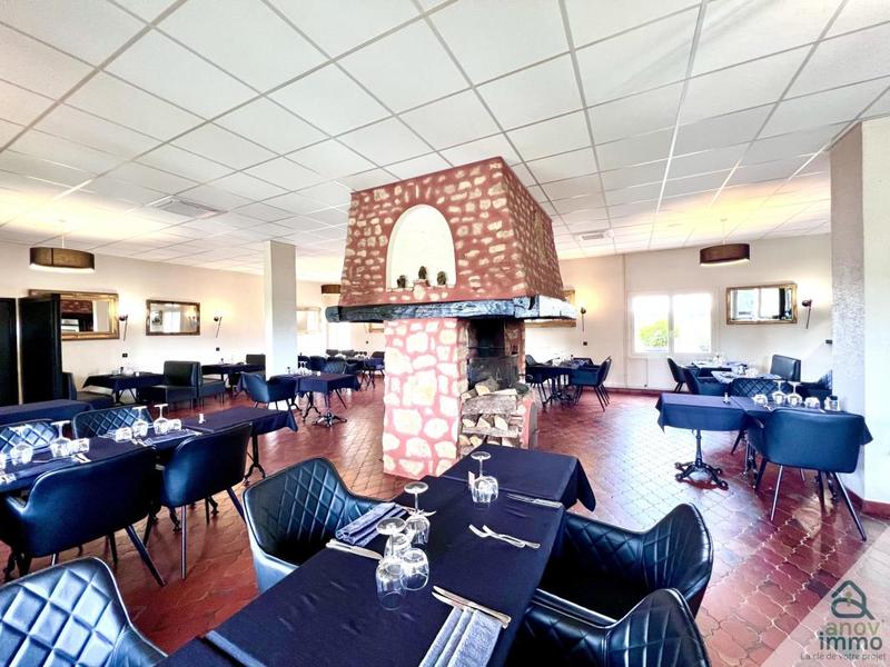 Local commercial - 545 m²