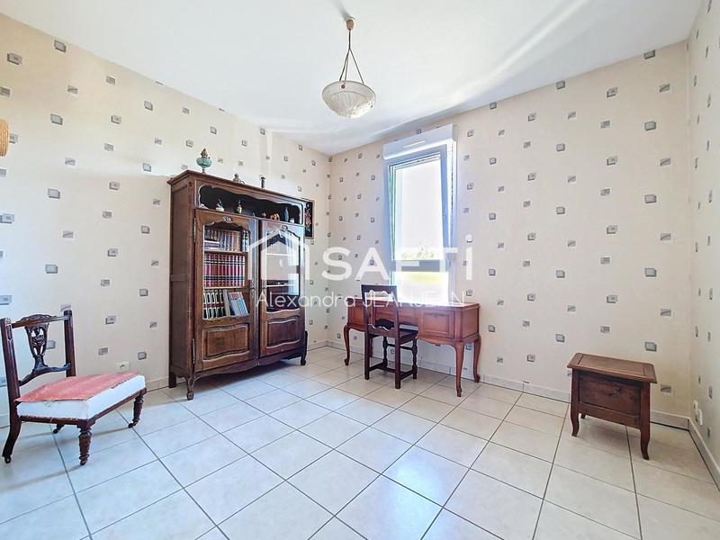 Maison - 105 m² - 4 pièces