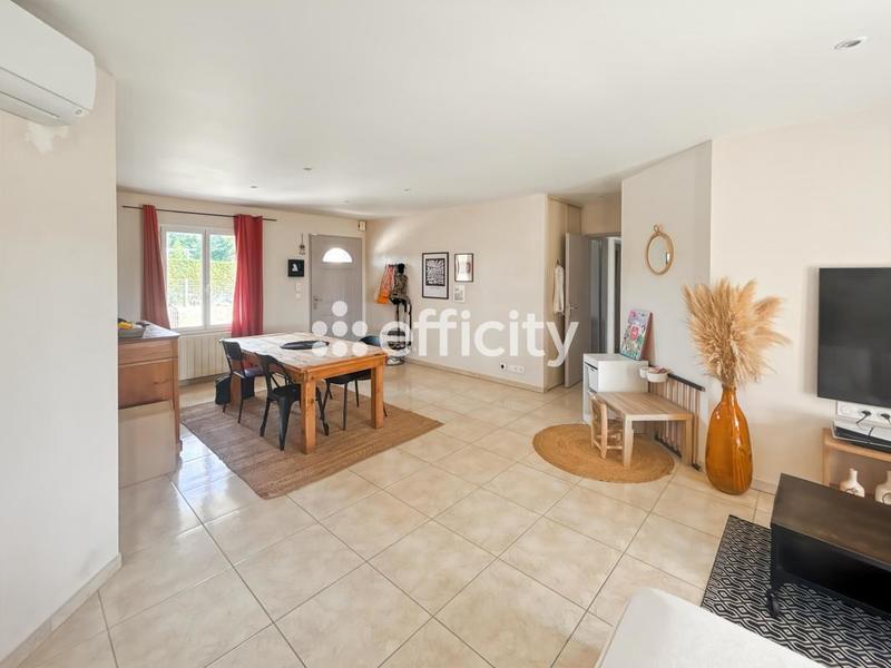 Maison - 85 m² - 4 pièces